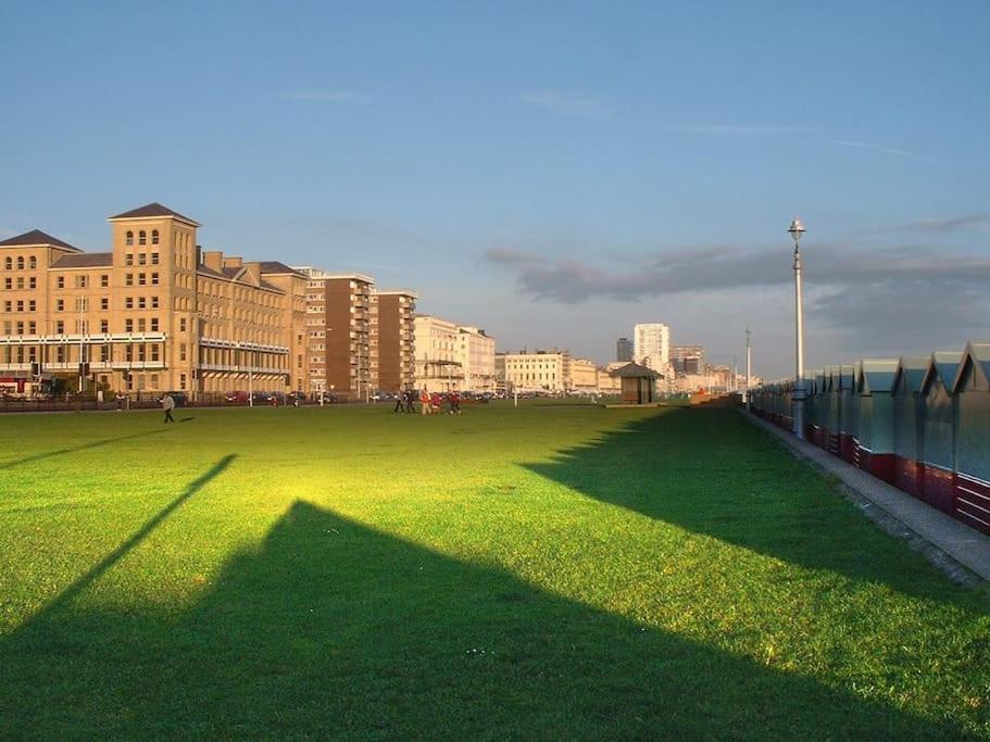 Luxury 1 Bedroom Flat With Balcony - St Anne'S Brighton Exterior photo